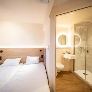 Premiere Classe Cran-gevrier Renove En 2025 Hotell Annecy